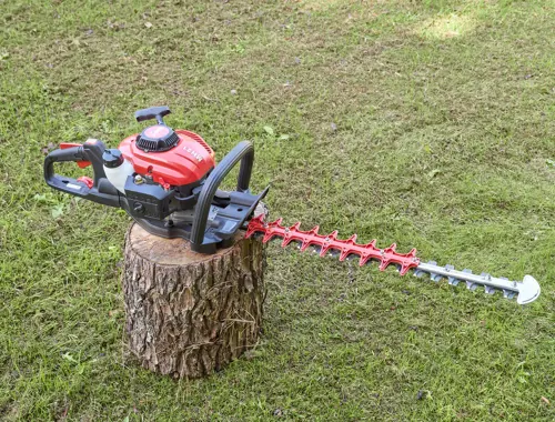 Hedge trimmers